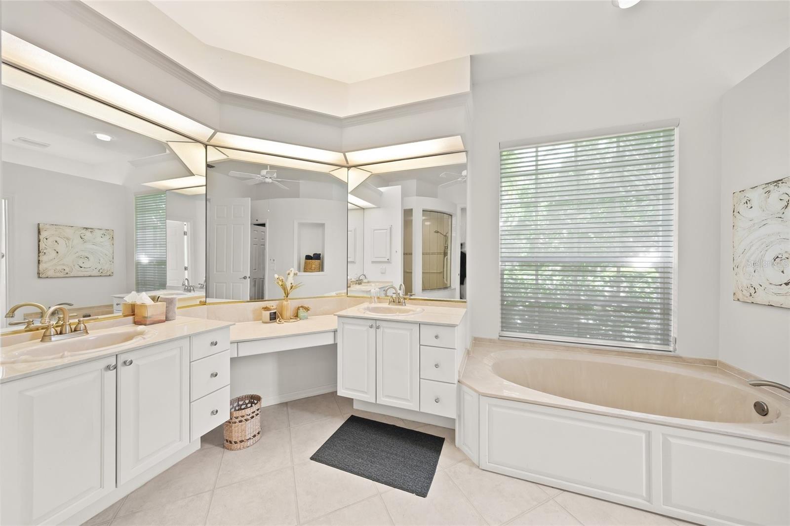 7116 SAINT JOHNS WAY