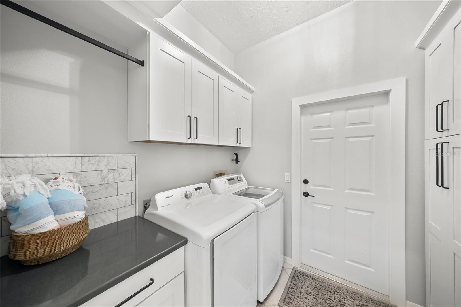 7116 SAINT JOHNS WAY