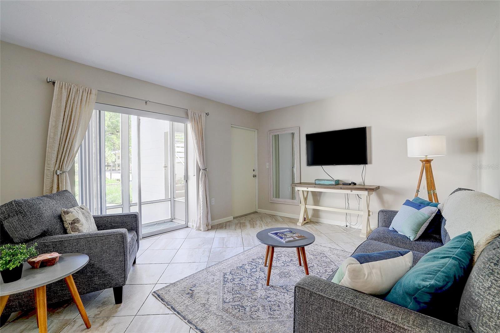 2304 RINGLING BLVD #107