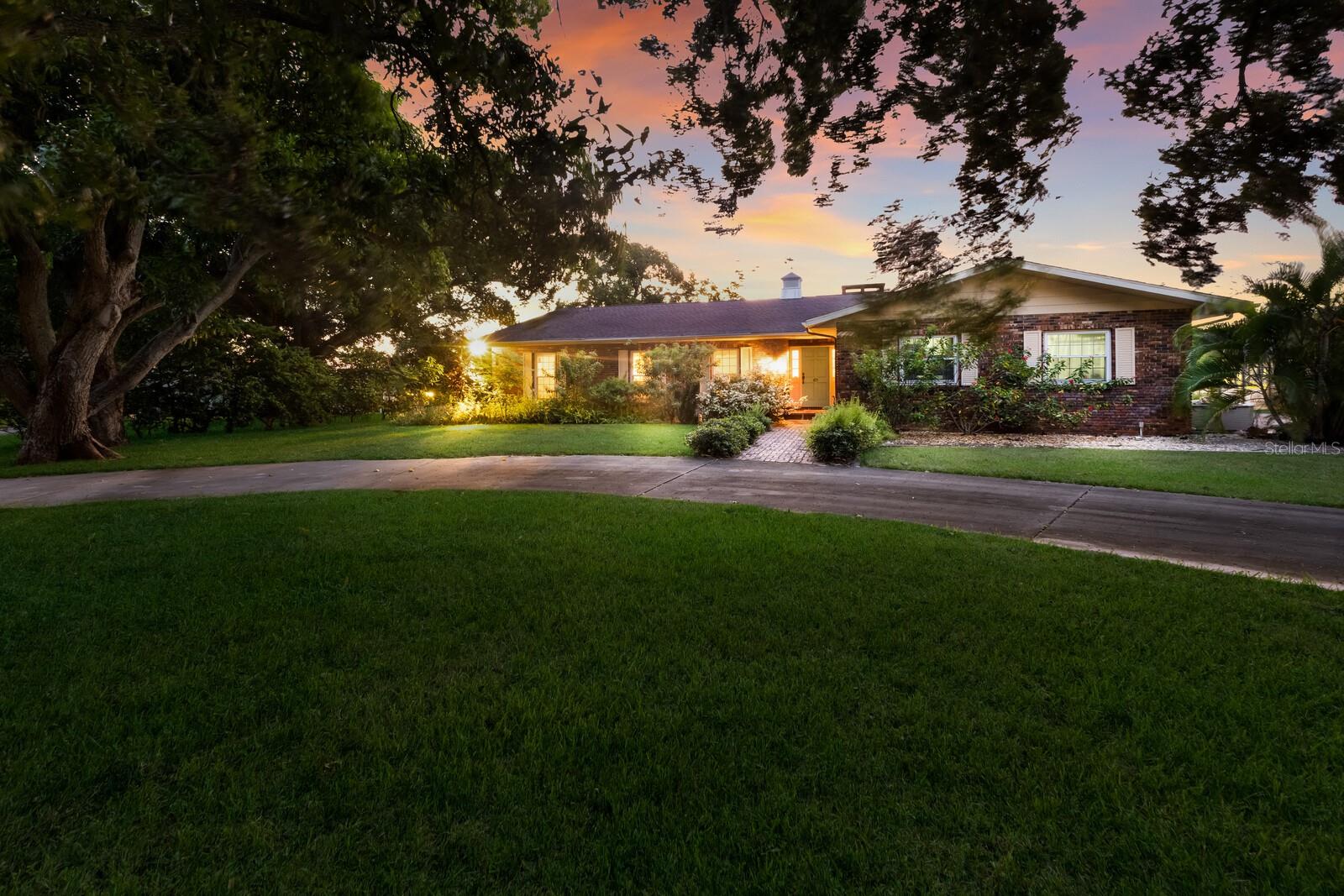 611 65TH STREET CT NW