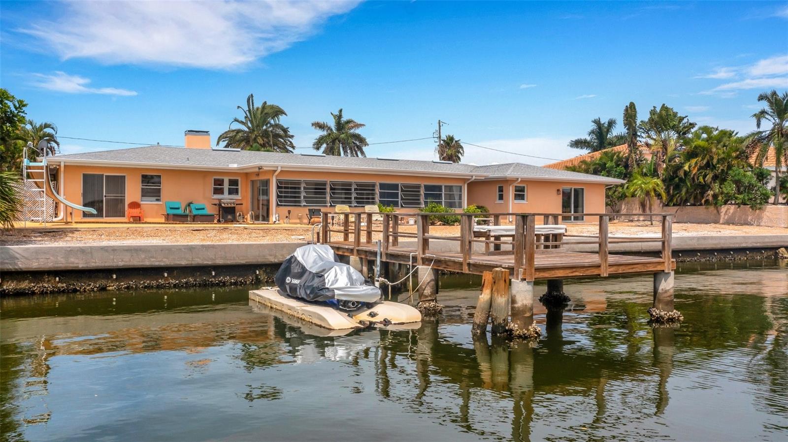 1903 BAYSHORE DR