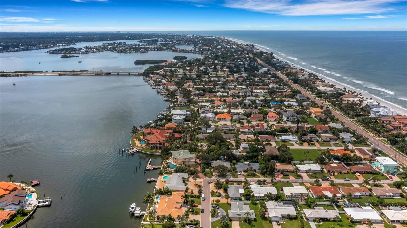 1903 BAYSHORE DR