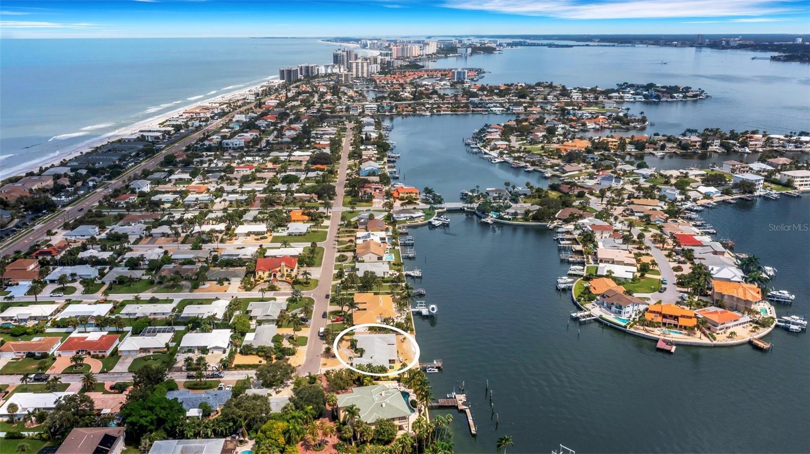 1903 BAYSHORE DR