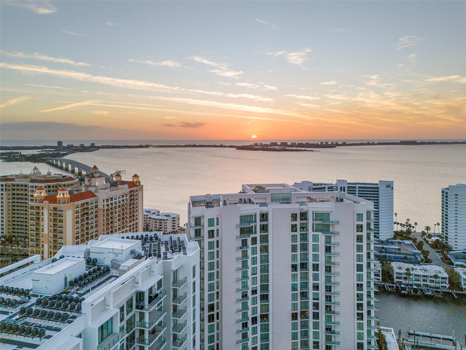 401 QUAY COMMONS #803