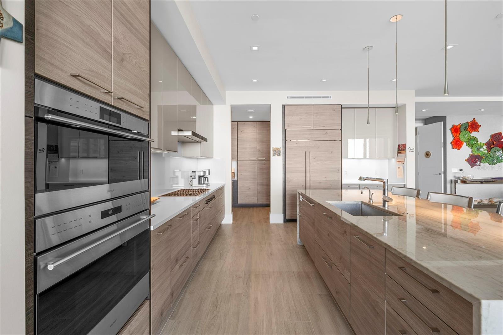 401 QUAY COMMONS #803