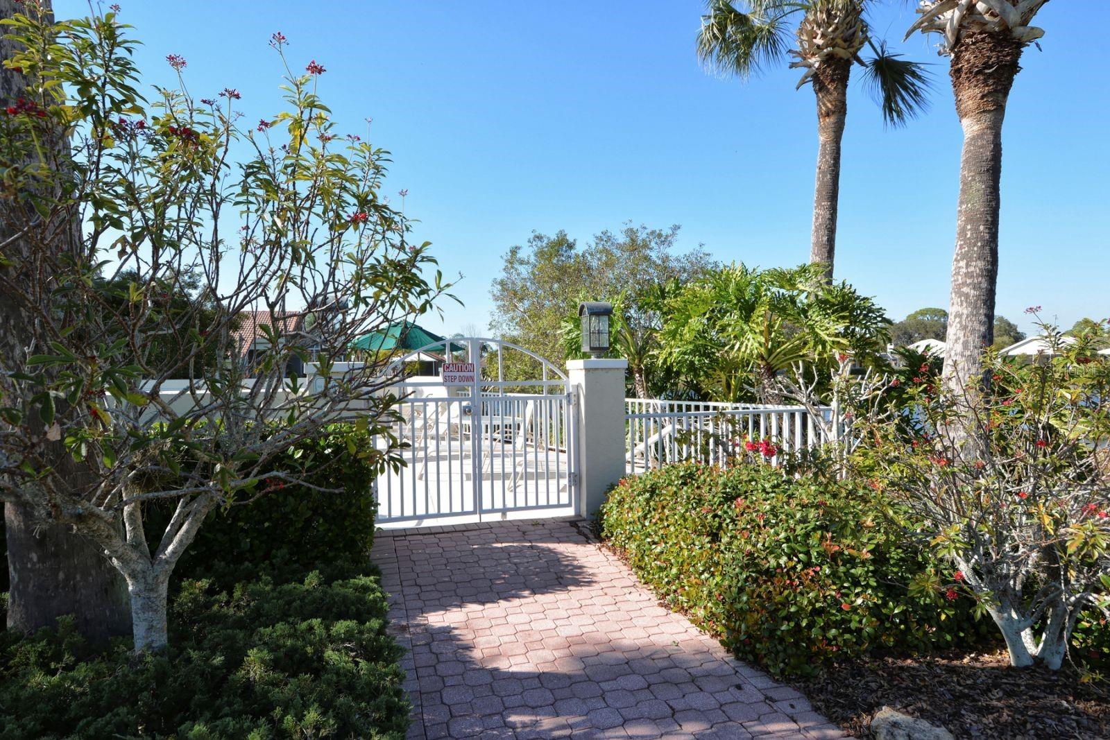 4527 DEER TRAIL BLVD