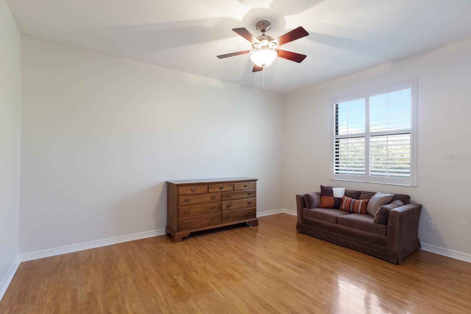 7704 WESTON CT