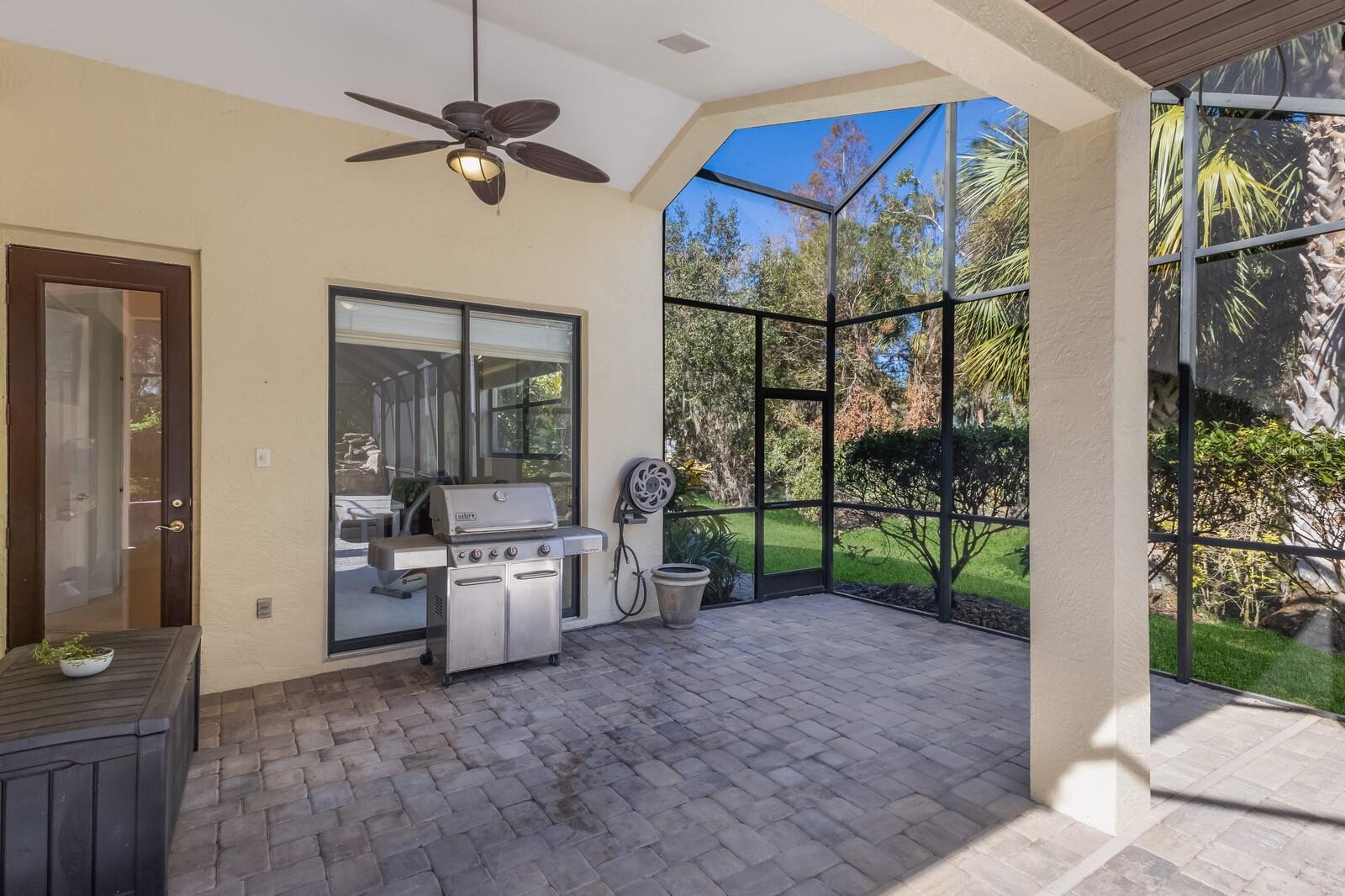 7704 WESTON CT