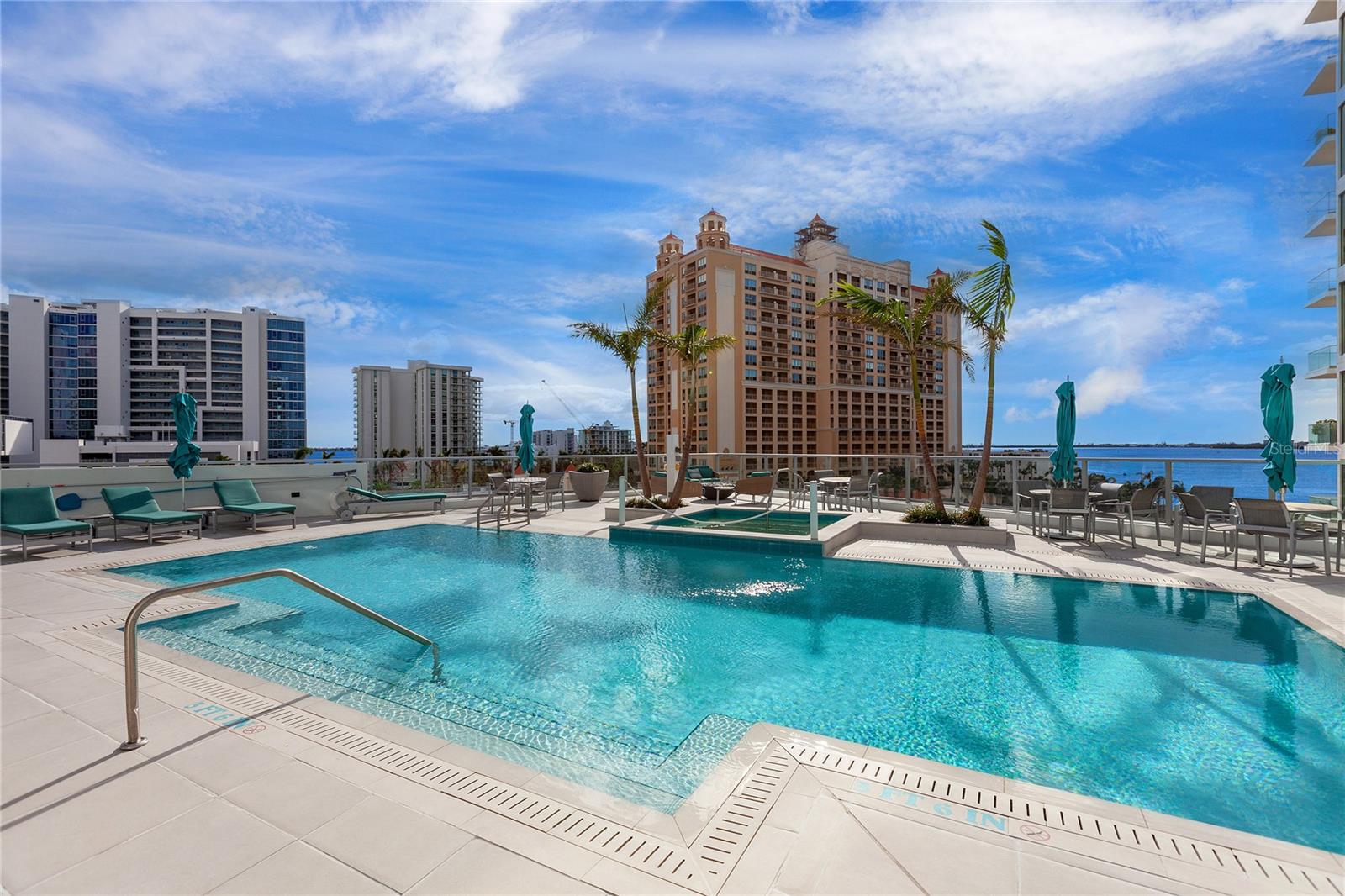 301 QUAY COMMONS #509