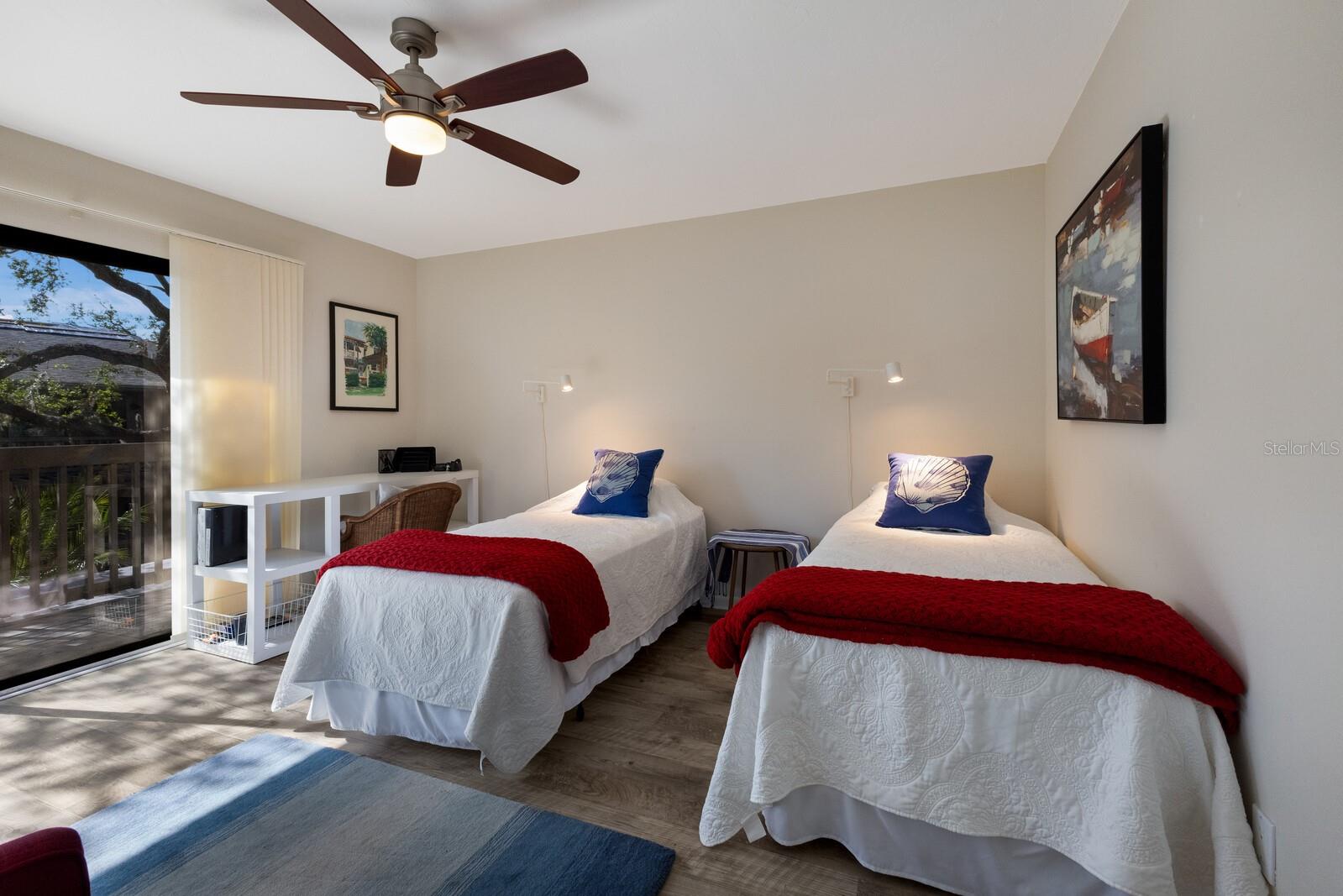 1479 LANDINGS CIR #41