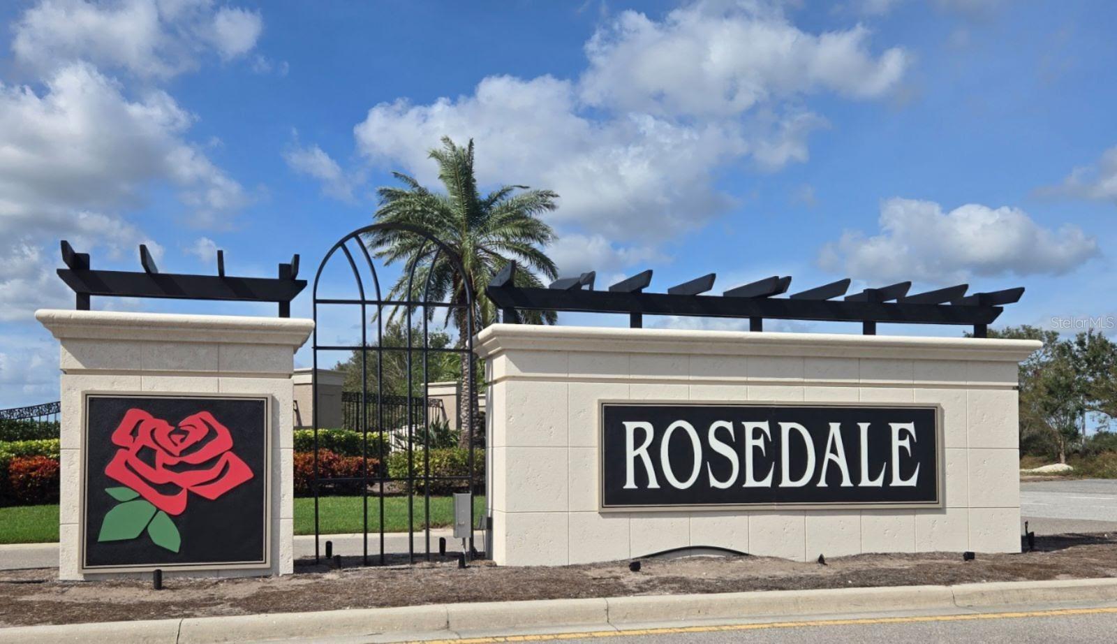 10233 LOCH LOMOND DR