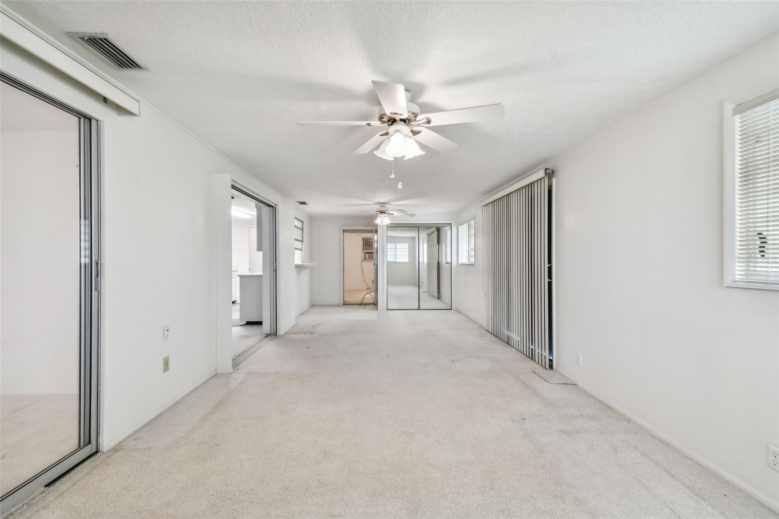916 MOHAWK RD