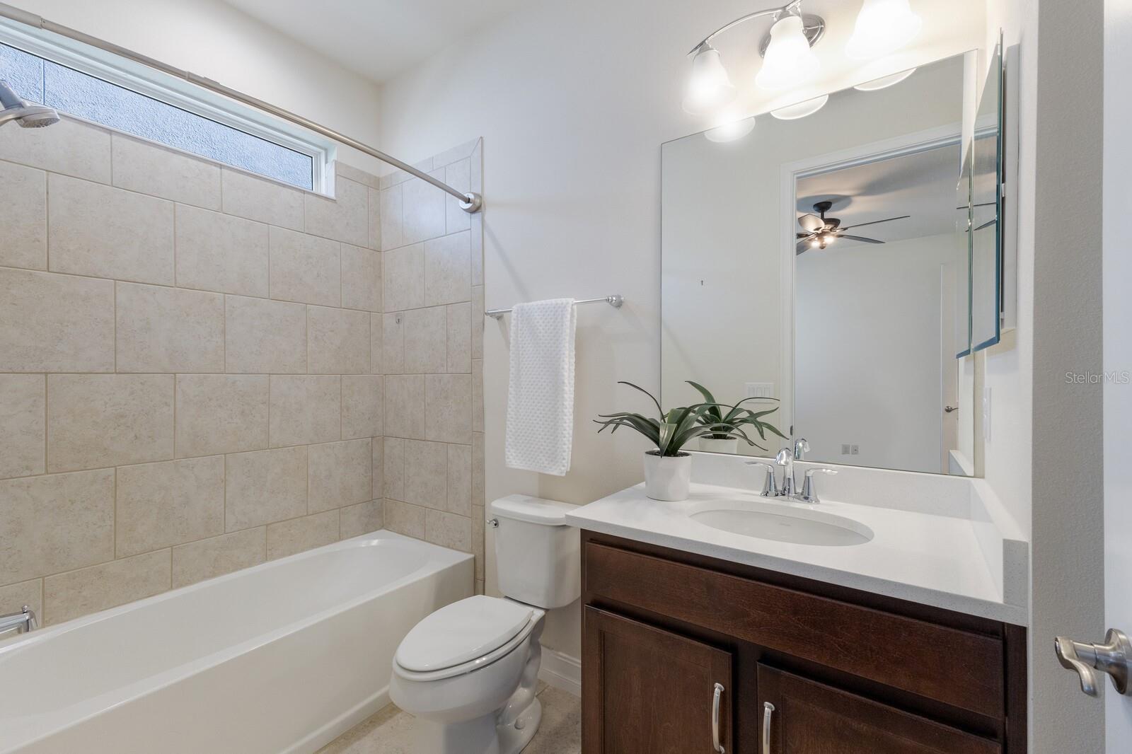 12232 PERENNIAL PL
