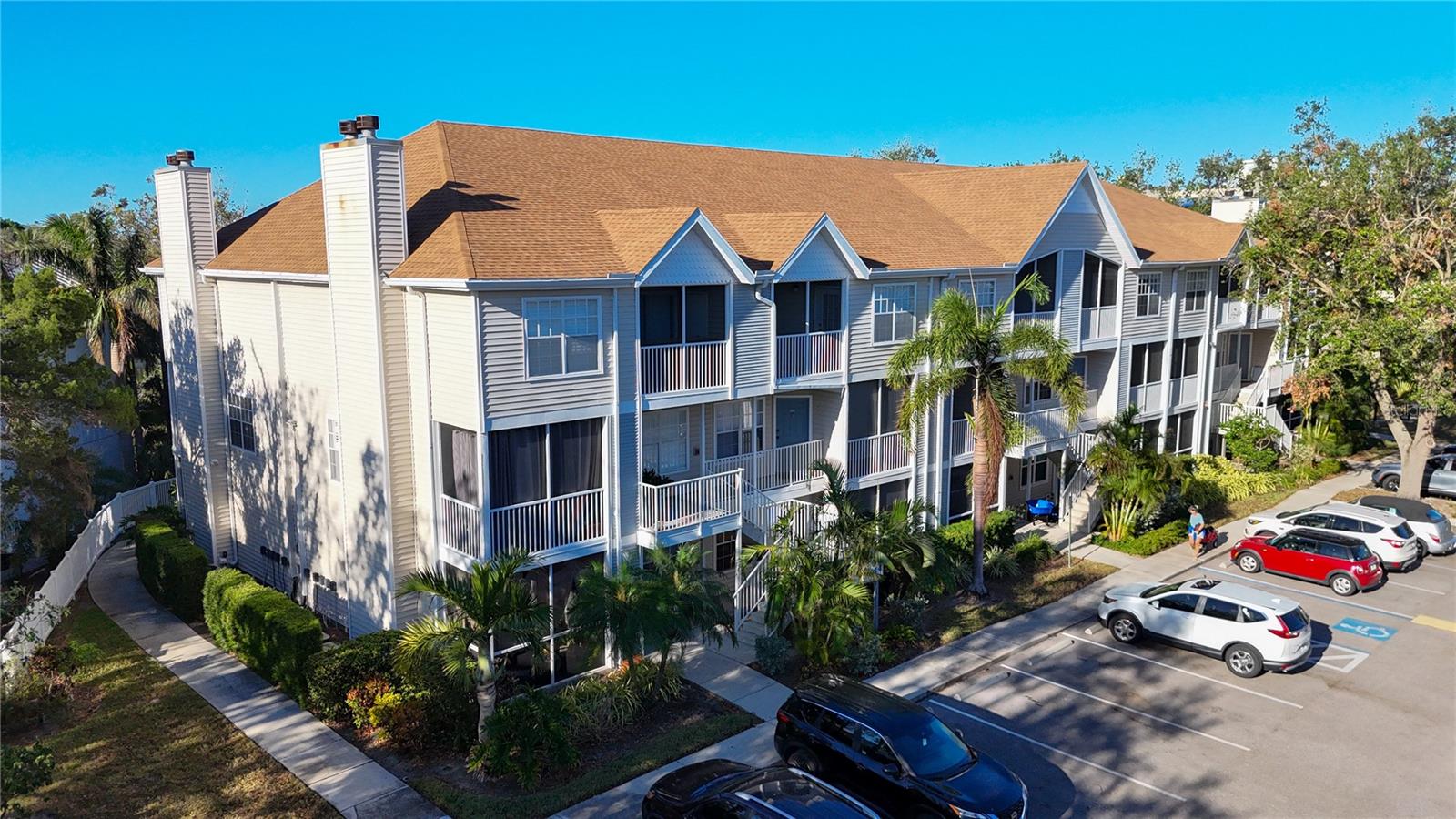 850 S TAMIAMI TRL #402