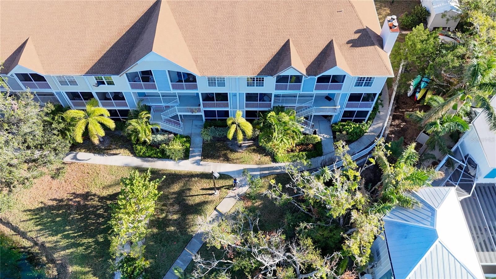 850 S TAMIAMI TRL #402