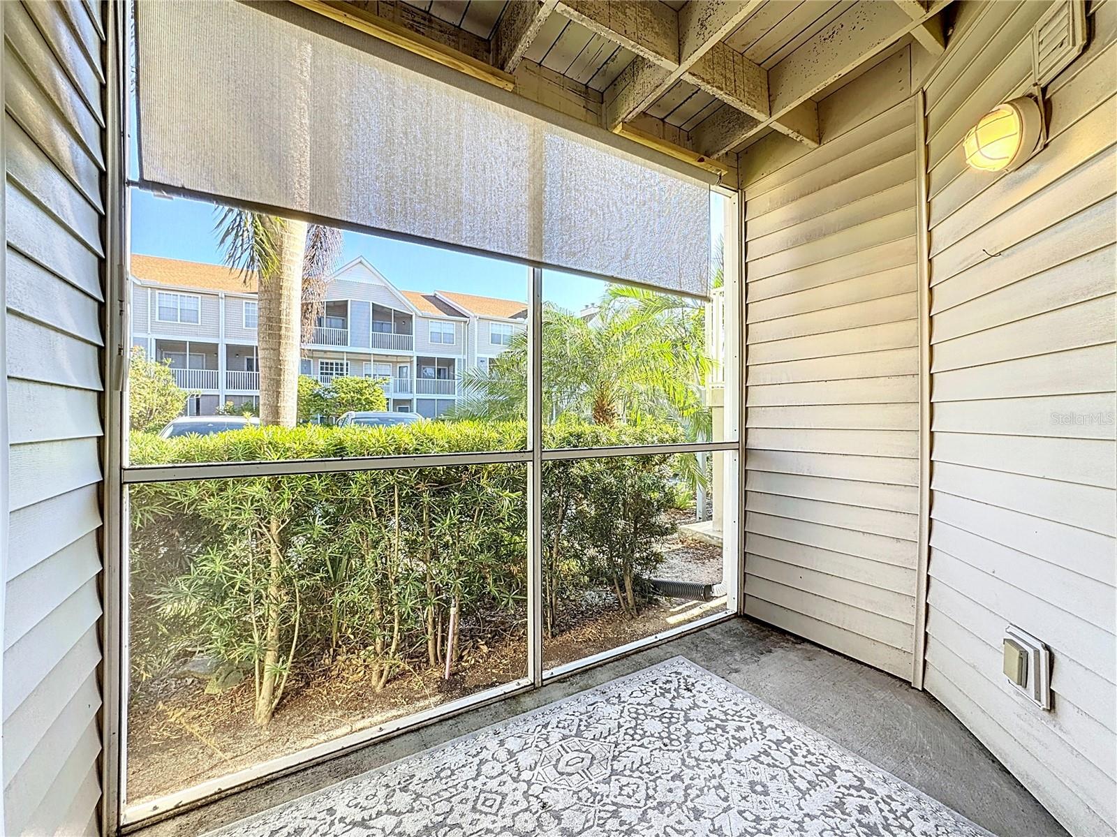 850 S TAMIAMI TRL #402