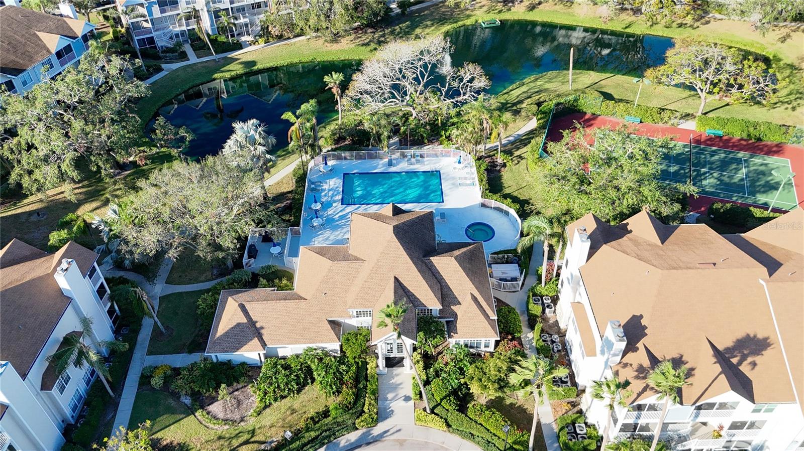850 S TAMIAMI TRL #402