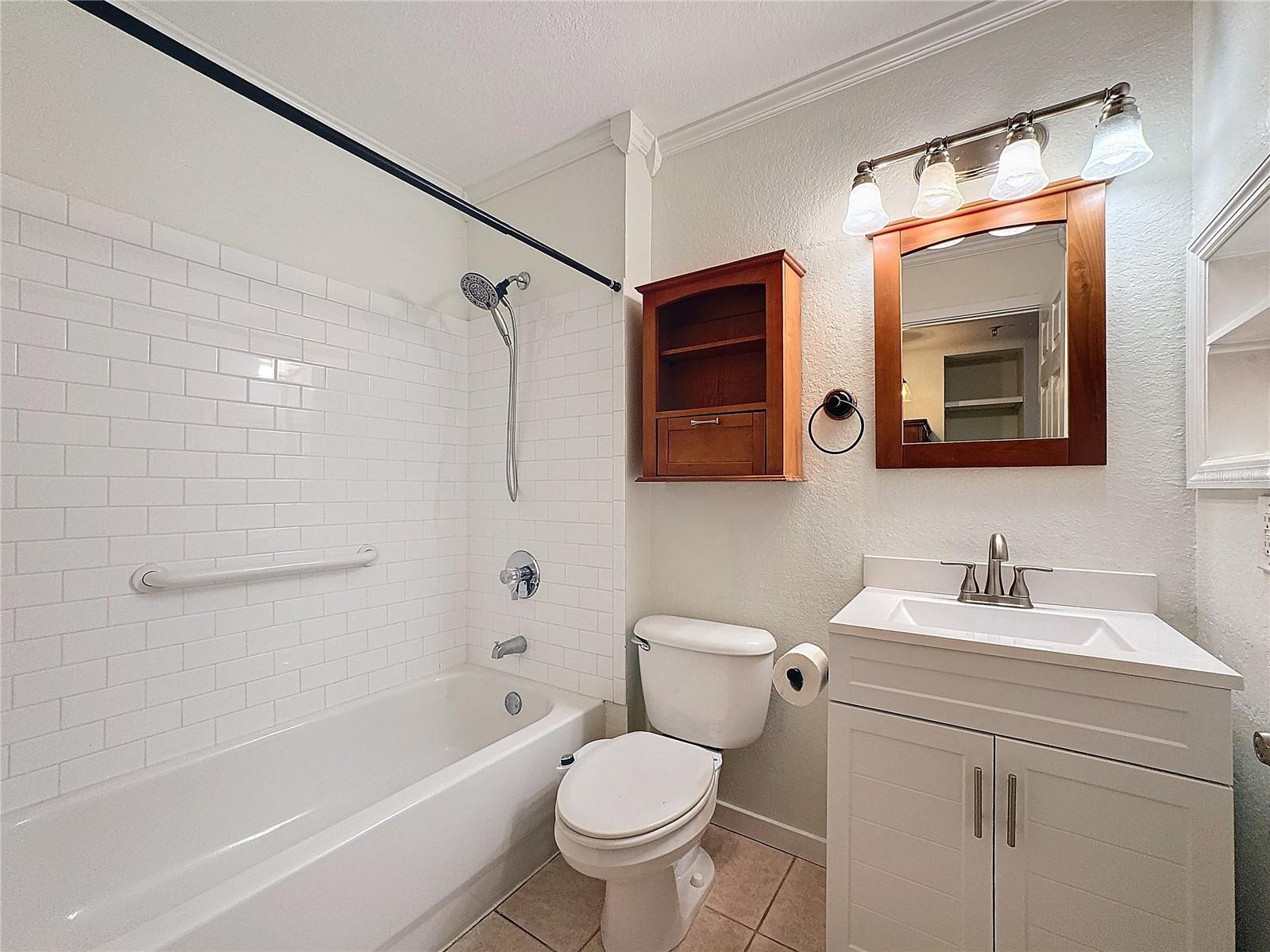 850 S TAMIAMI TRL #402