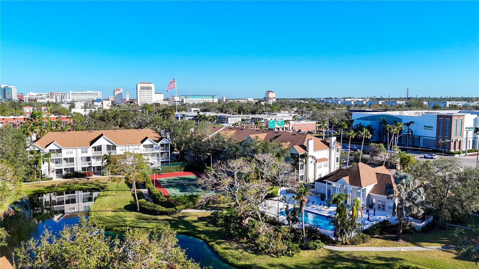850 S TAMIAMI TRL #402