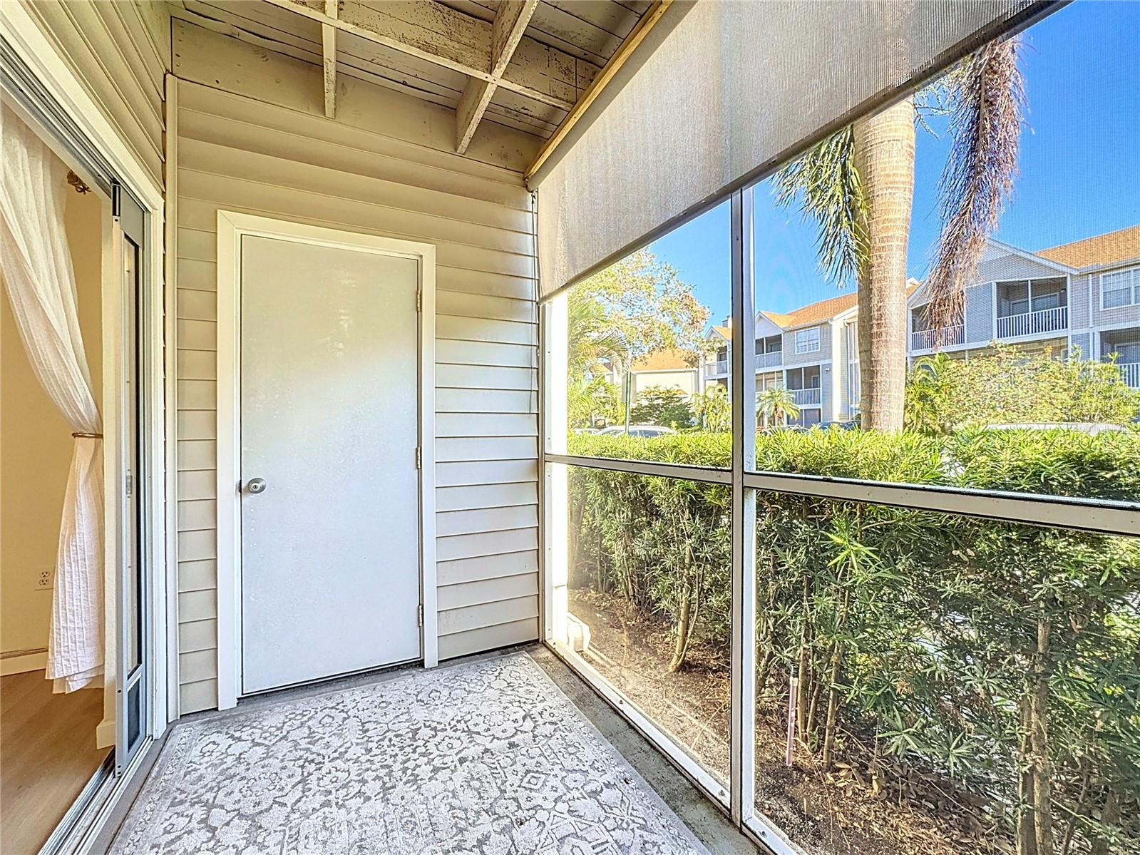 850 S TAMIAMI TRL #402