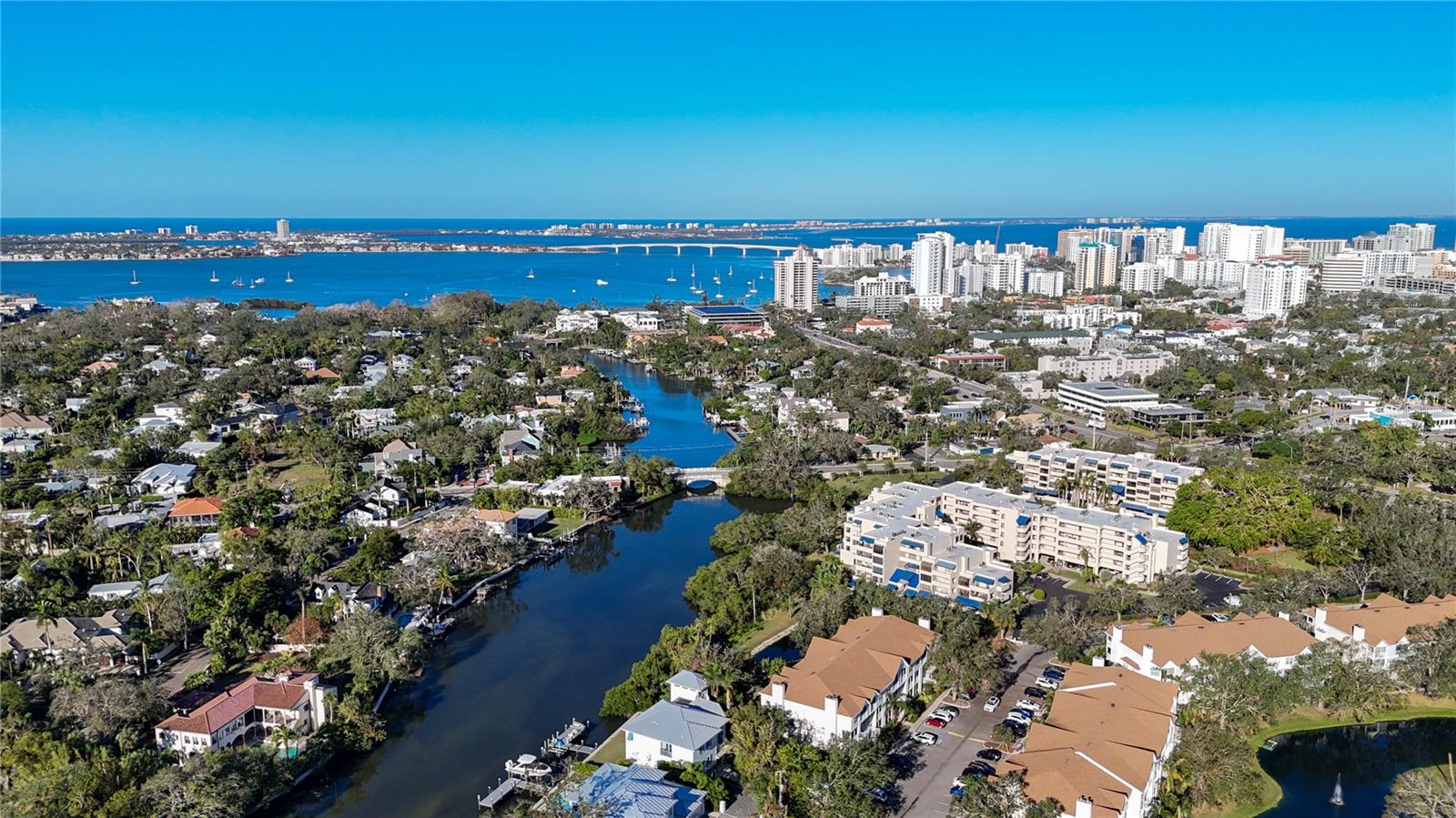 850 S TAMIAMI TRL #402