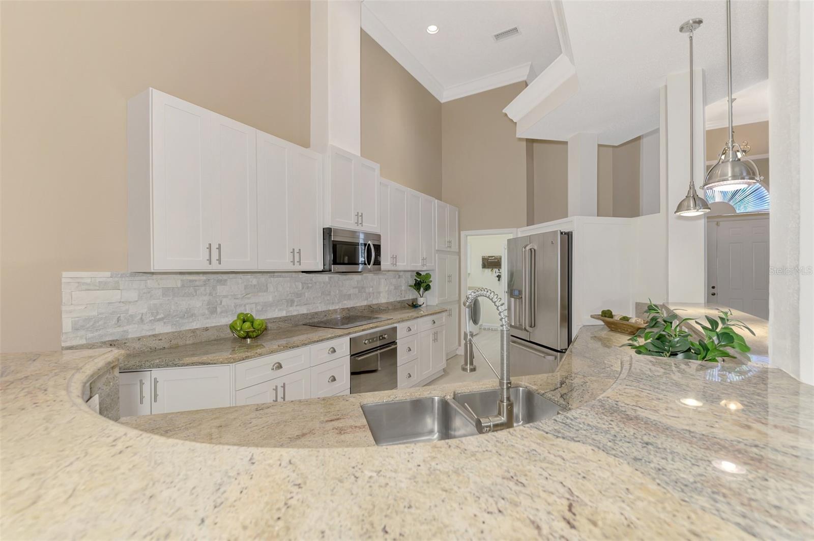 72 ARBOR OAKS DR