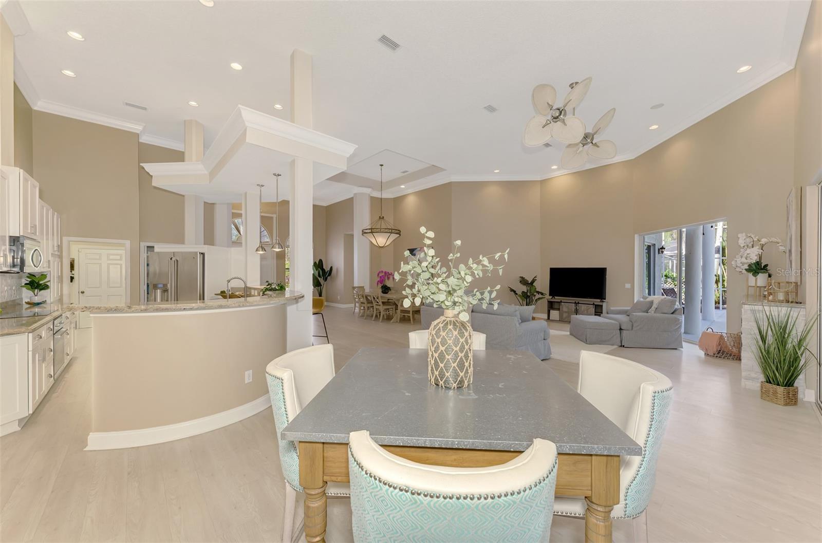 72 ARBOR OAKS DR