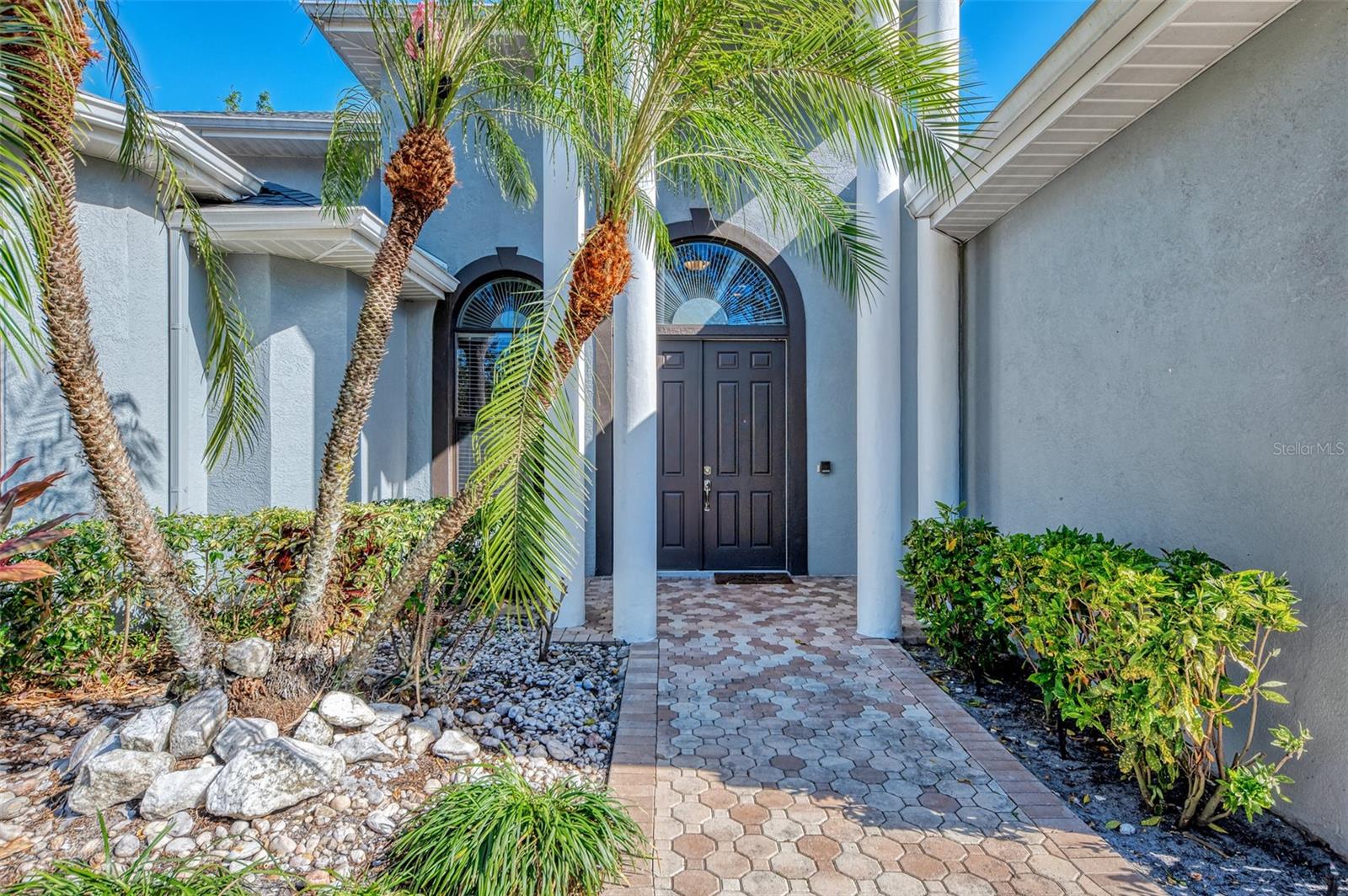 72 ARBOR OAKS DR