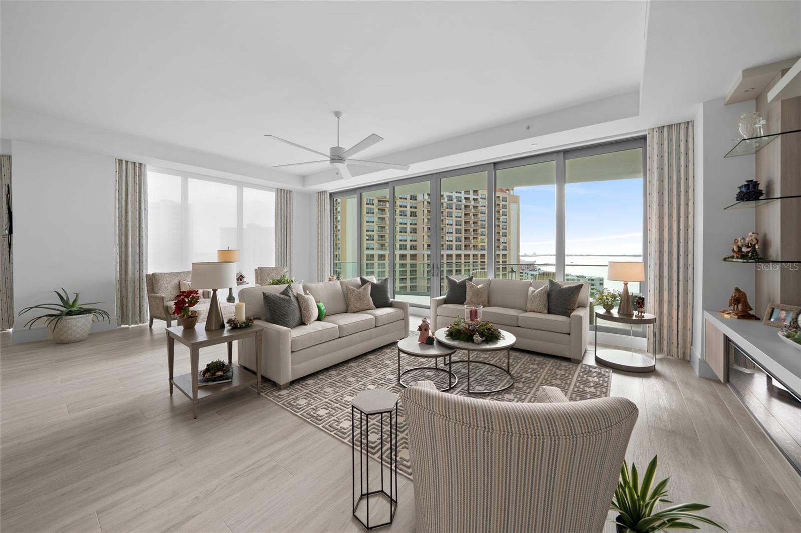 401 QUAY COMMONS #901