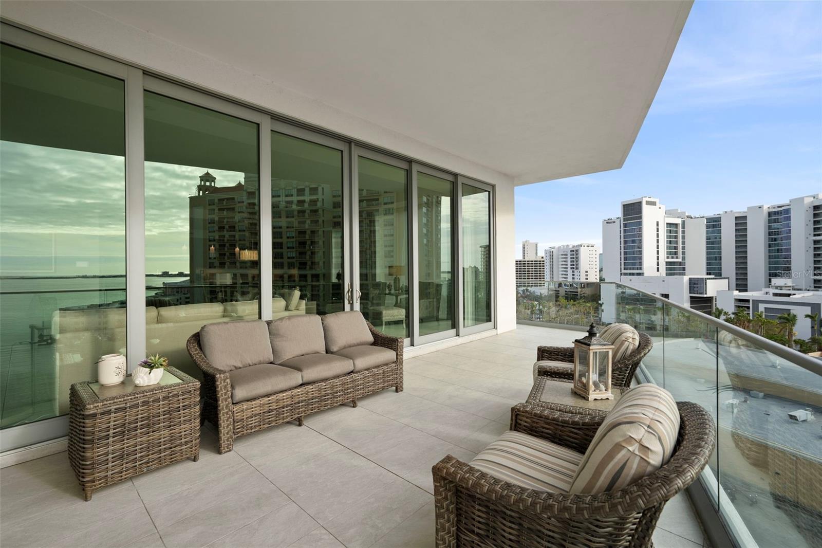 401 QUAY COMMONS #901