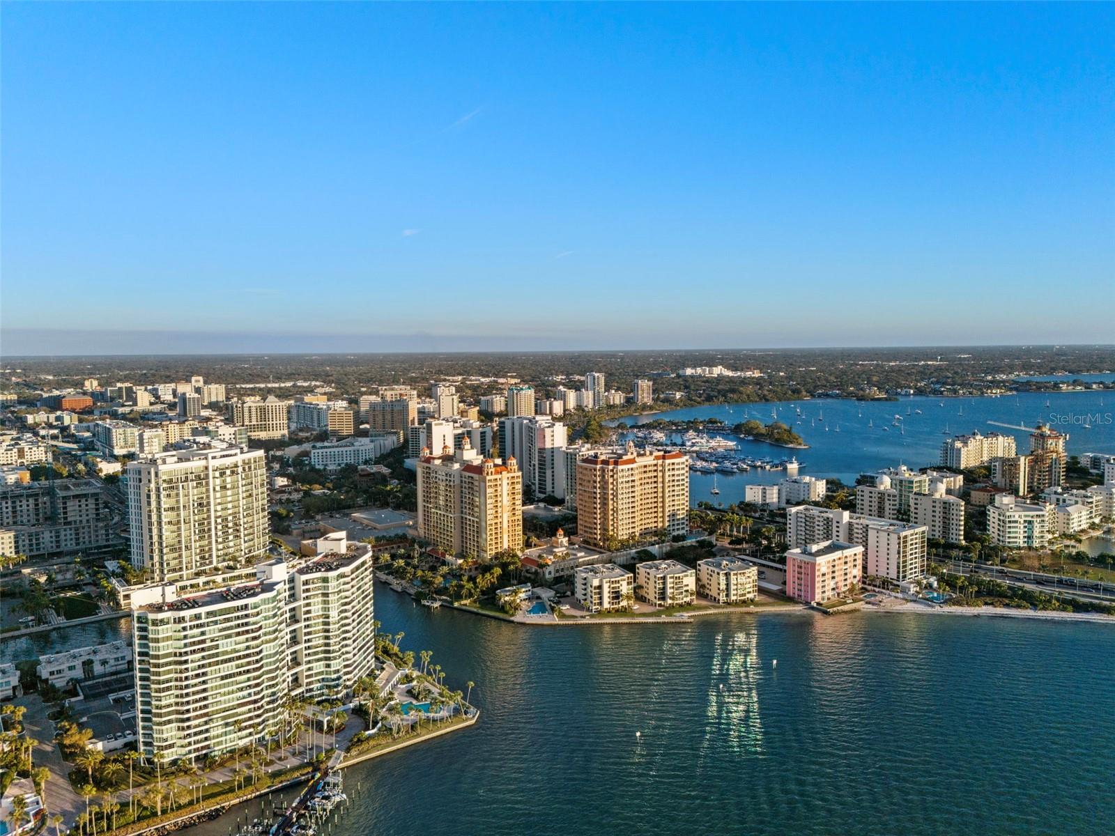 401 QUAY COMMONS #901