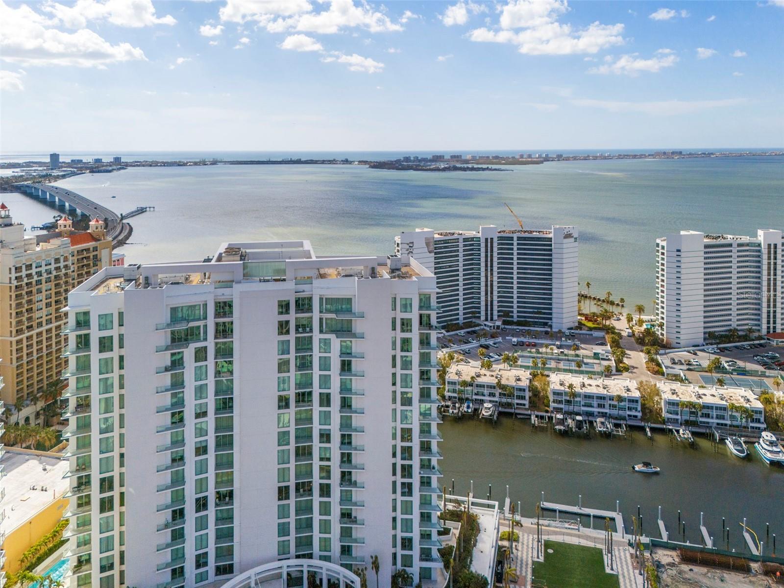 401 QUAY COMMONS #901