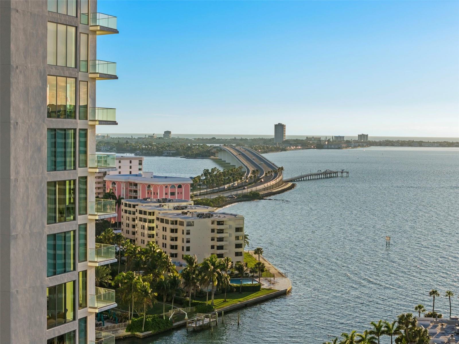 401 QUAY COMMONS #901