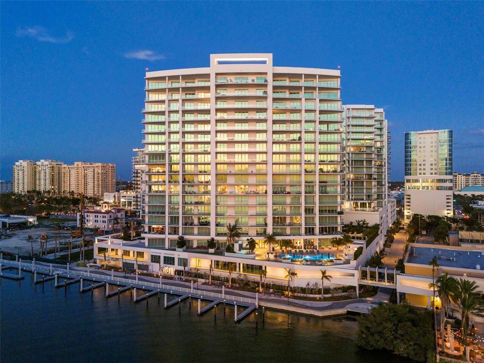 401 QUAY COMMONS #901