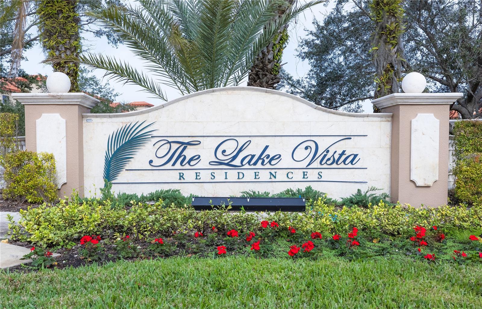7702 LAKE VISTA CT #306