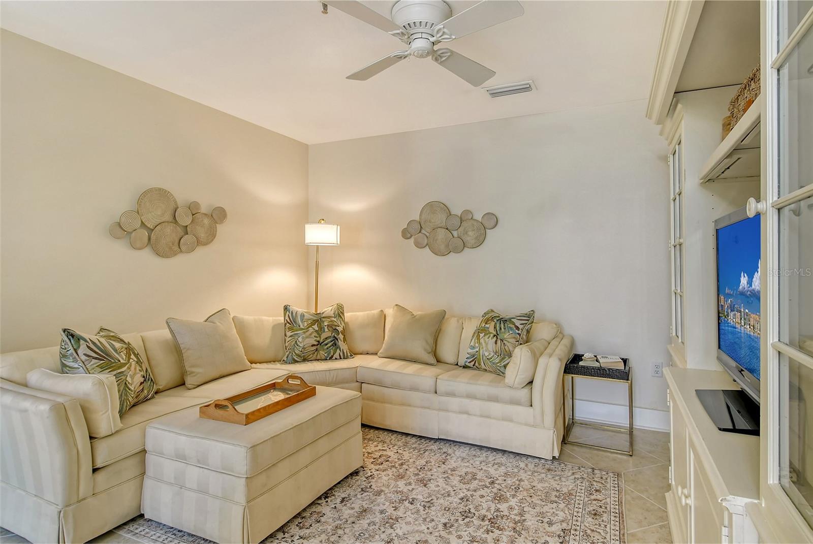 2203 HARBOURSIDE DR