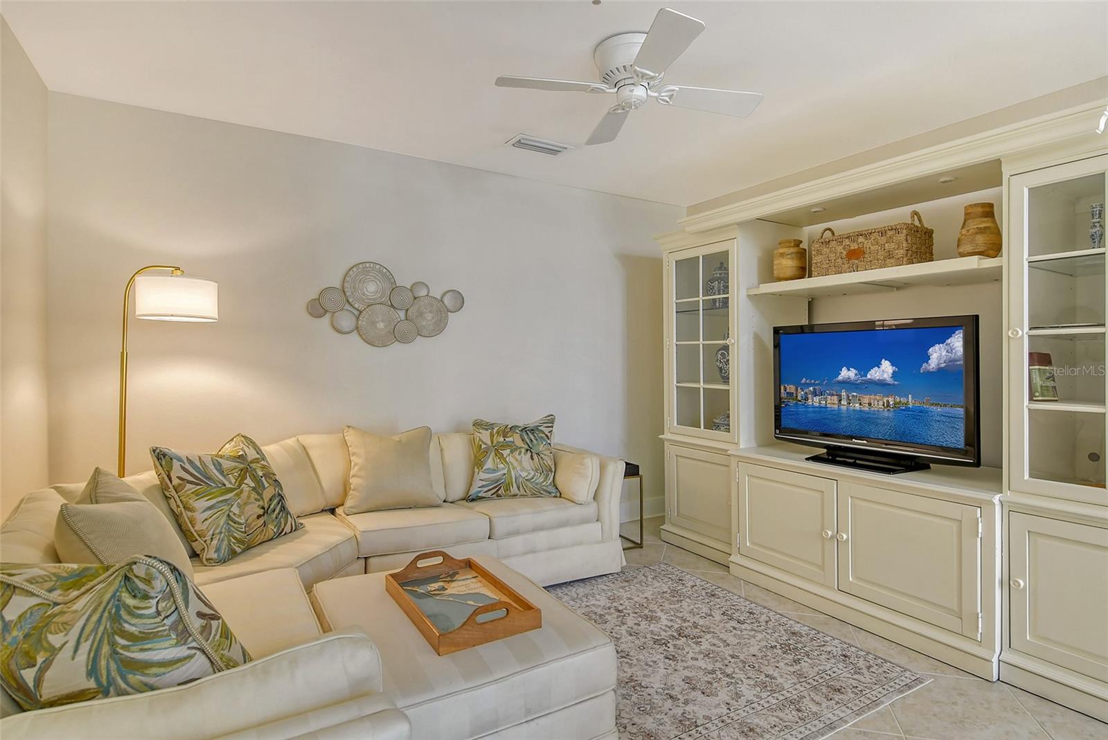 2203 HARBOURSIDE DR