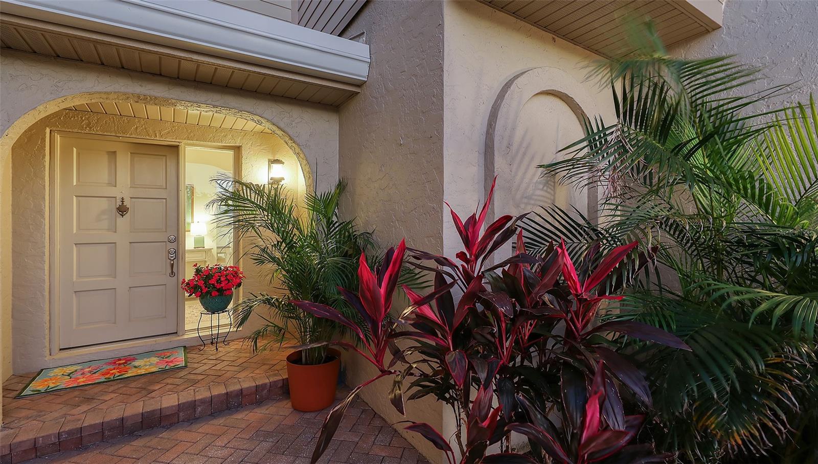 2203 HARBOURSIDE DR