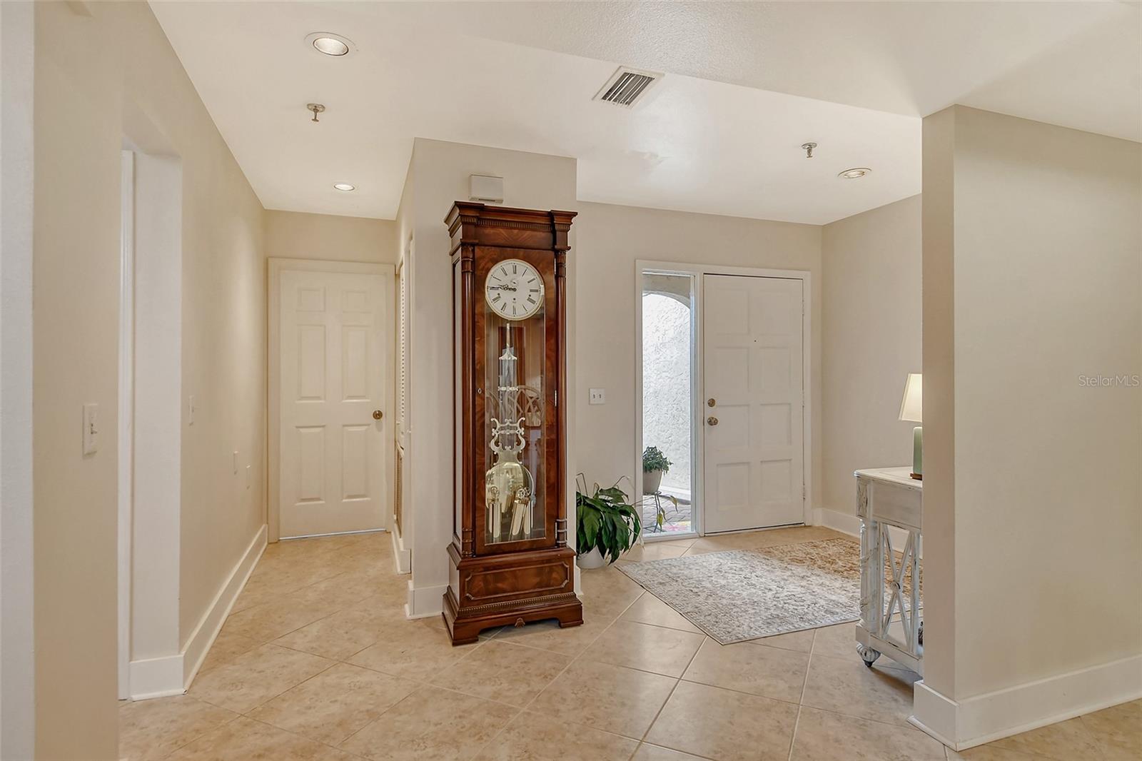 2203 HARBOURSIDE DR