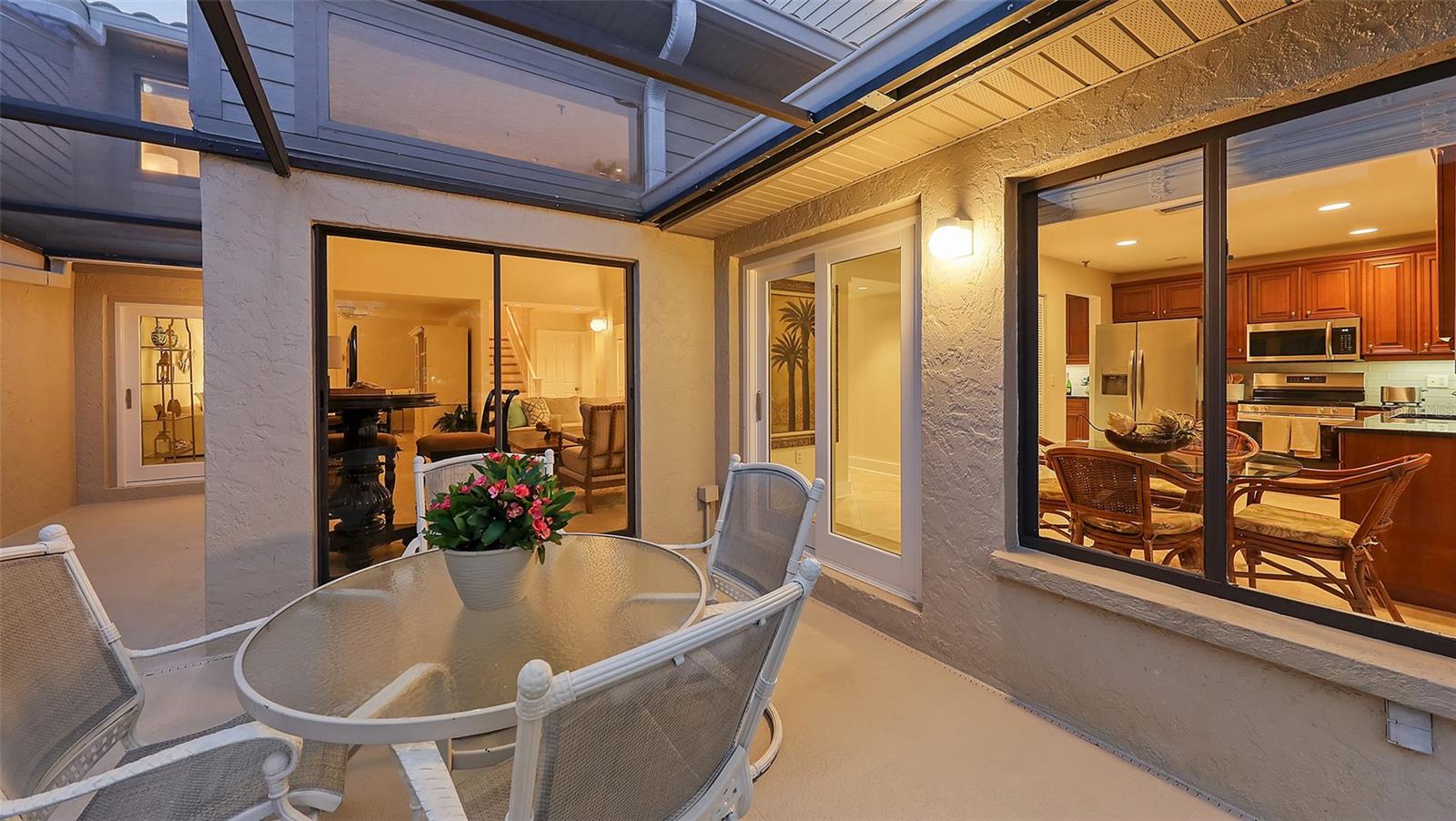 2203 HARBOURSIDE DR