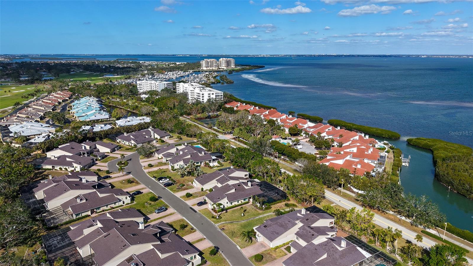 2203 HARBOURSIDE DR