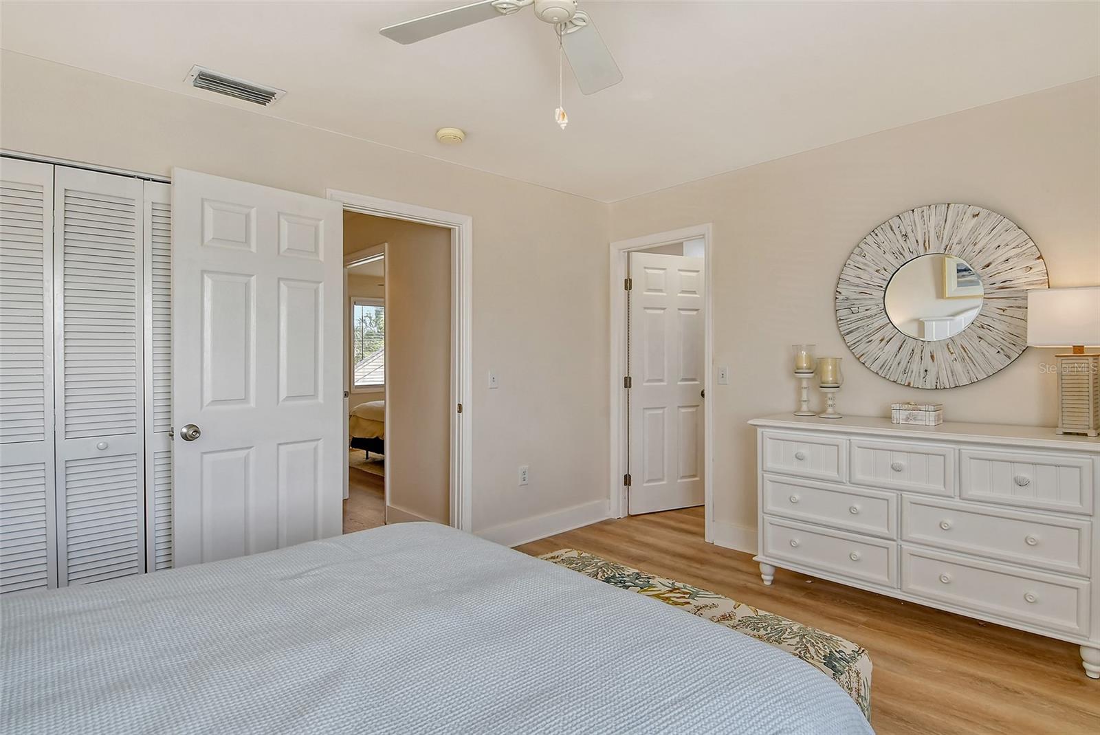 2203 HARBOURSIDE DR