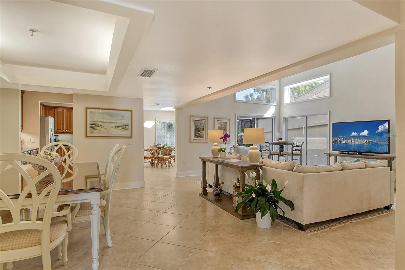 2203 HARBOURSIDE DR