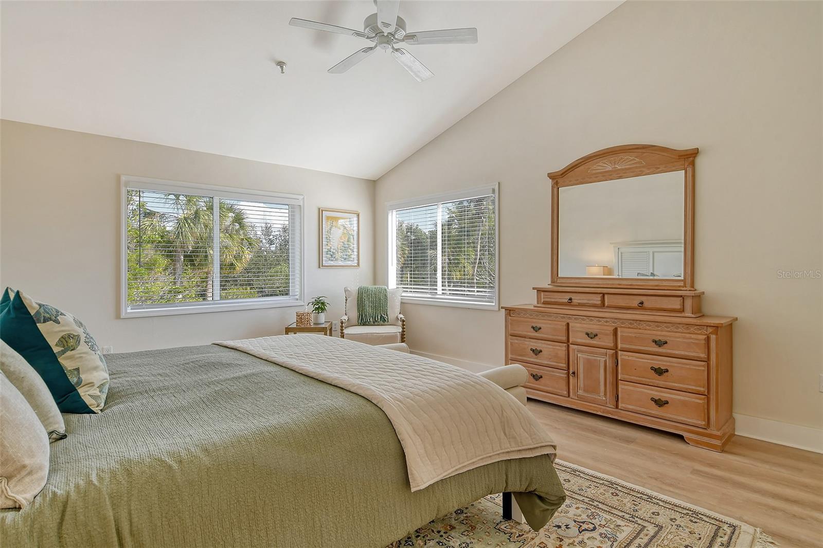 2203 HARBOURSIDE DR