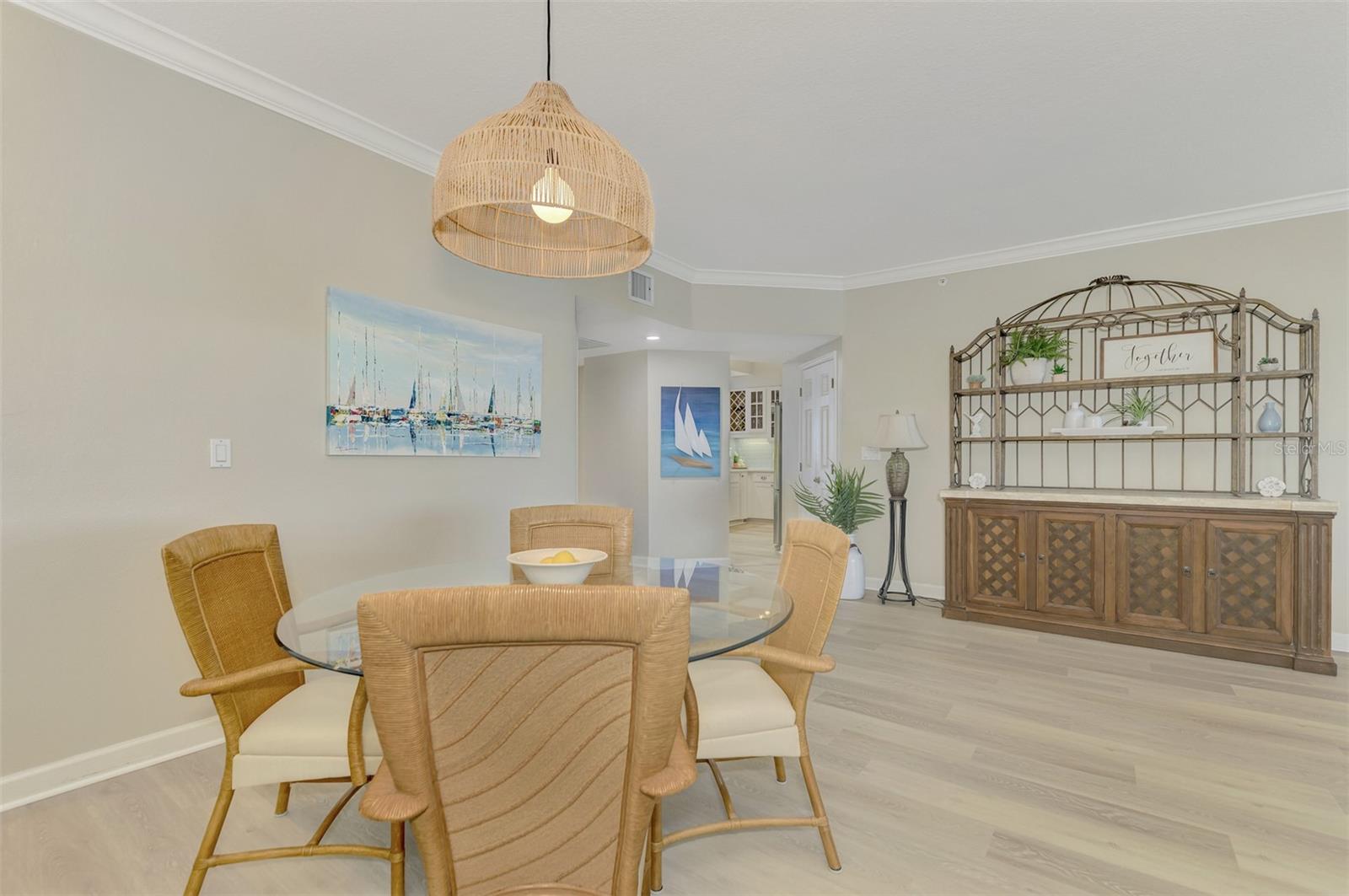 1260 DOLPHIN BAY WAY #402