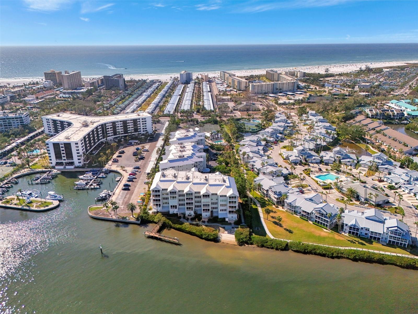 1260 DOLPHIN BAY WAY #402