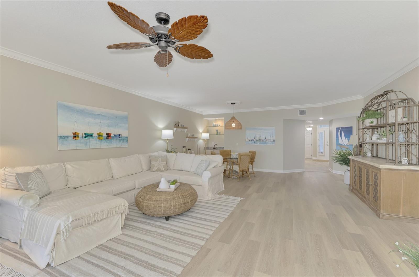 1260 DOLPHIN BAY WAY #402