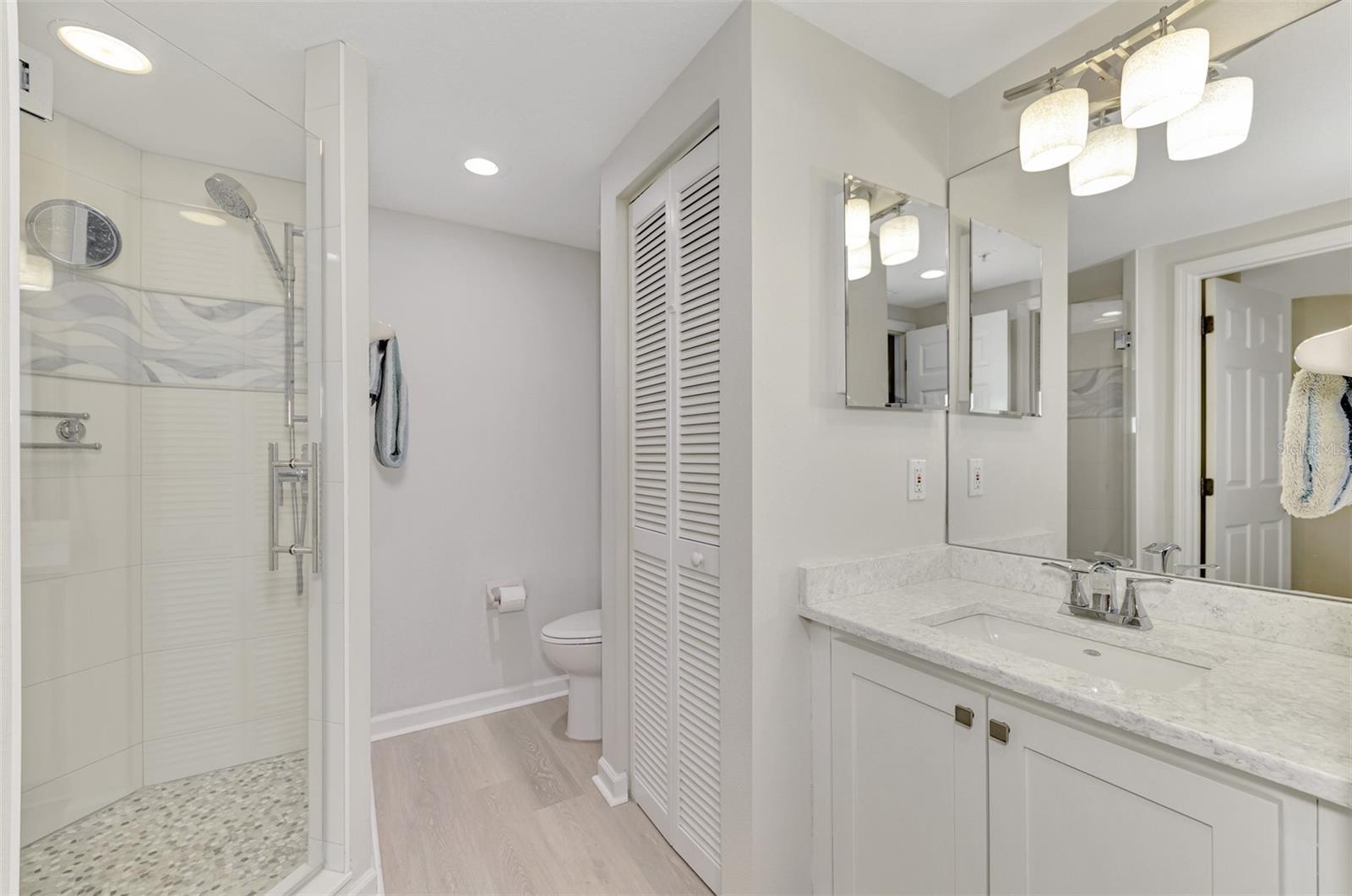 1260 DOLPHIN BAY WAY #402