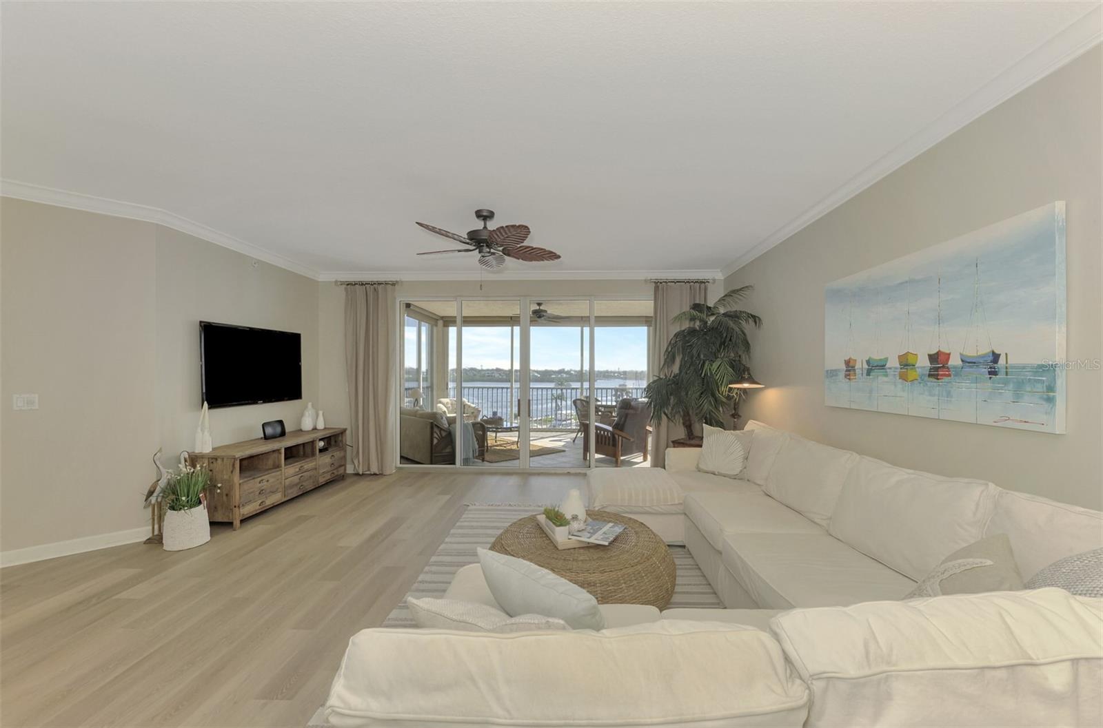 1260 DOLPHIN BAY WAY #402