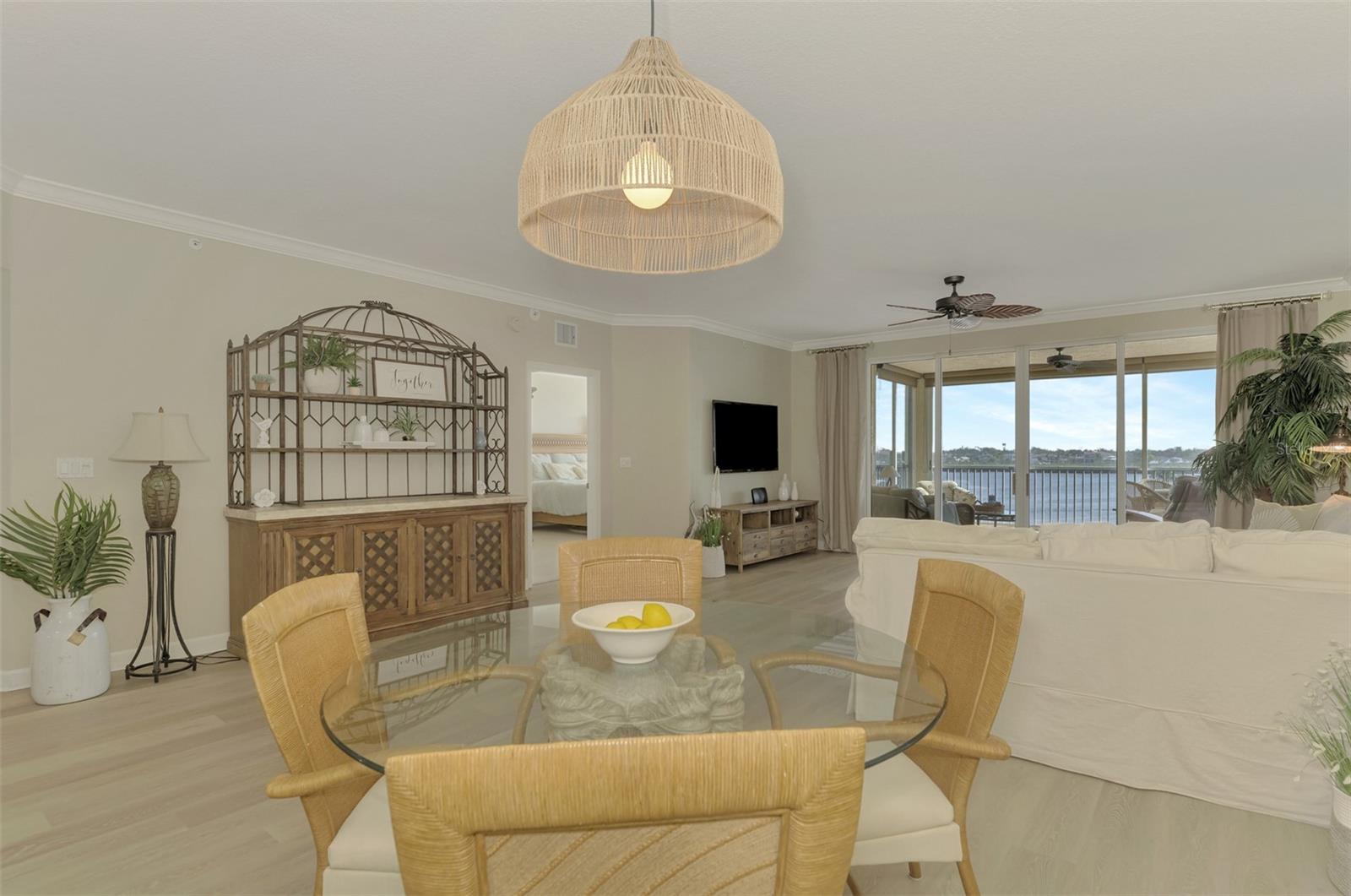 1260 DOLPHIN BAY WAY #402